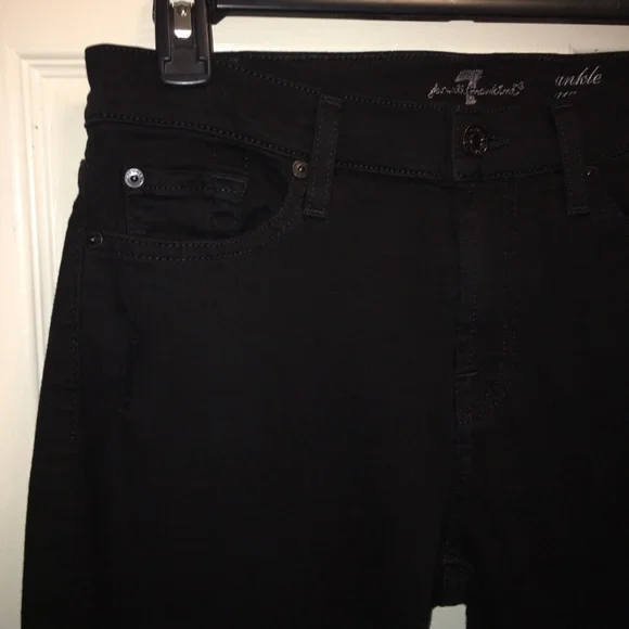 7 For All Mankind Distressed Ankle Jeans With Stretch - Picture 4 of 16